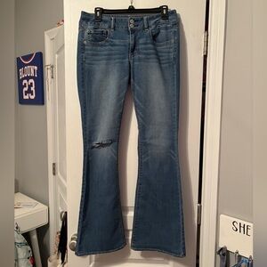 American Eagle Artist Jeans